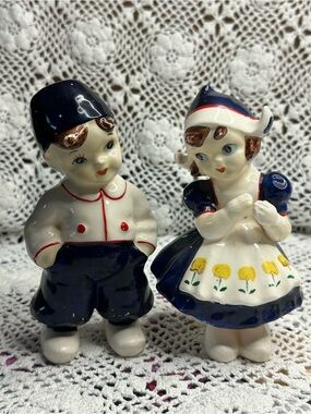 Vintage Mid Century Modern 1955 Kreiss Dutch Children Ceramic Figurine Pair
